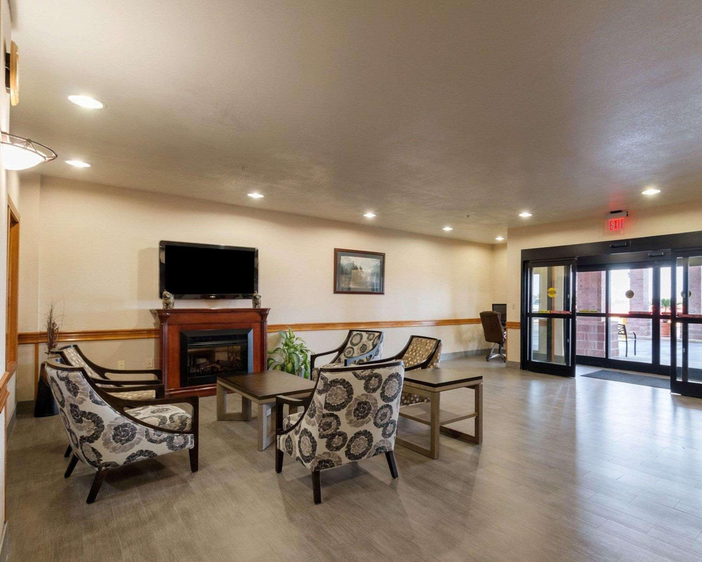 Quality Inn Buffalo Экстерьер фото