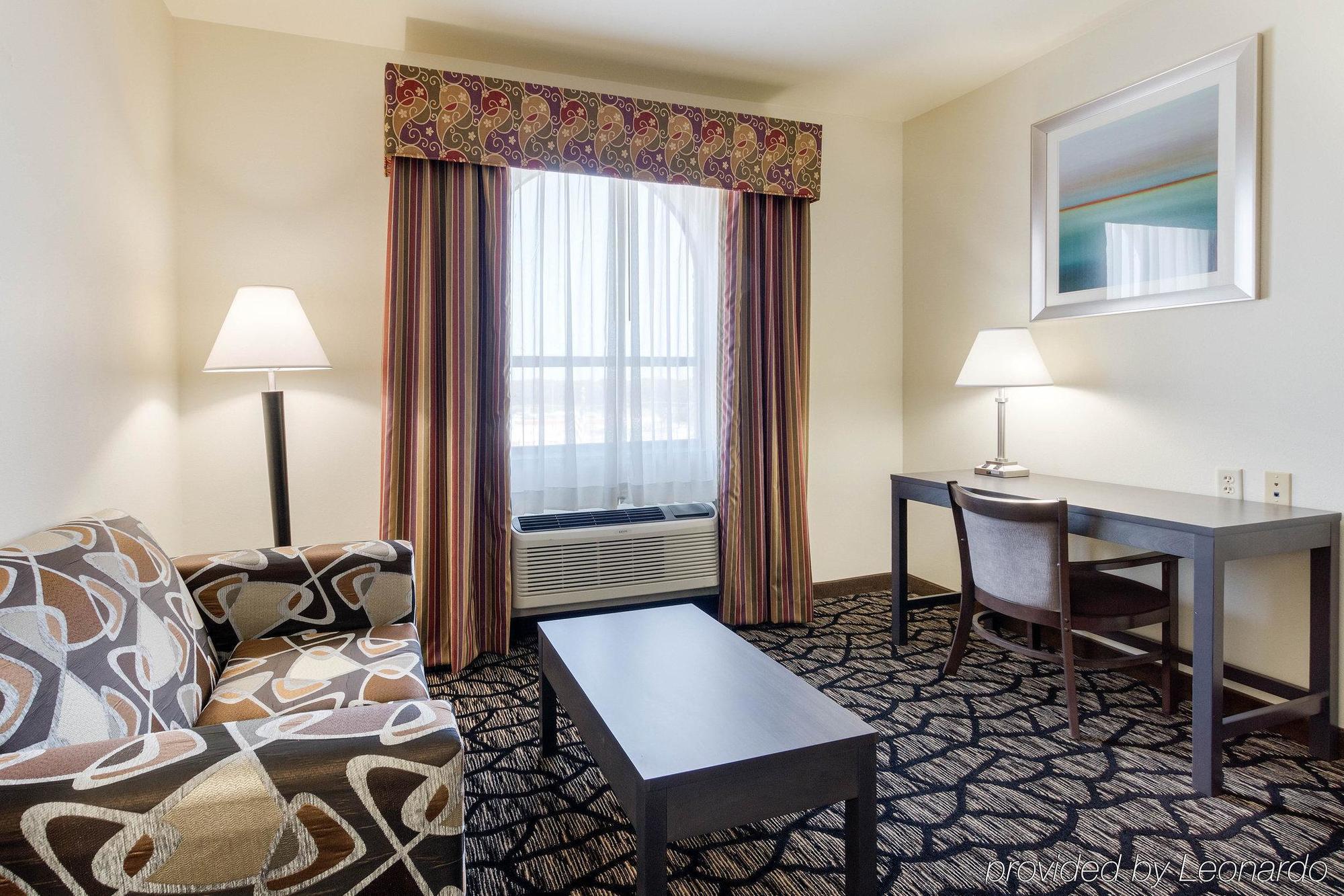 Quality Inn Buffalo Экстерьер фото